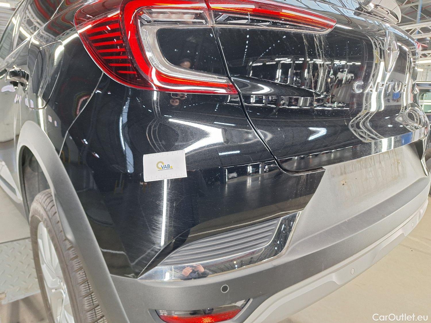  Renault  Captur Renault,  '19, Renault  E-TECH Plug-in Hybrid Intens 5d #18