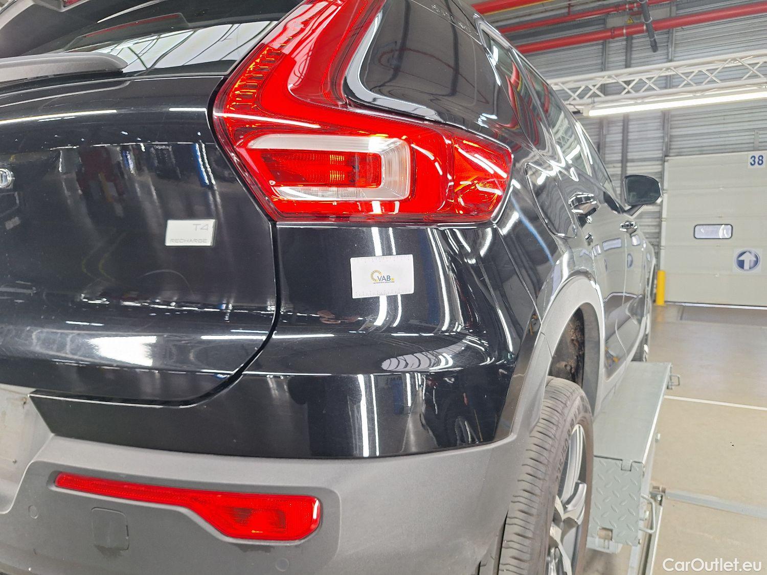  Volvo  XC 40 Volvo, XC40 '17, Volvo XC40 T4 Recharge Geartronic R-Design 5d #21