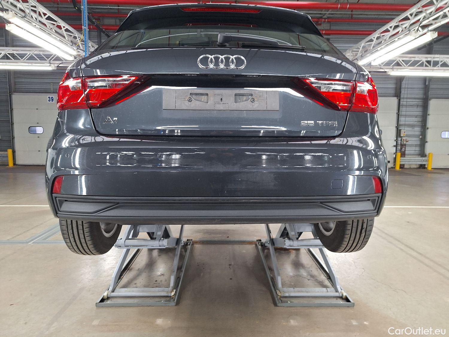  Audi  A1 Sportback Audi, A1 SB '18, Audi  1.0 25 TFSI 70kW S tronic Busine #13