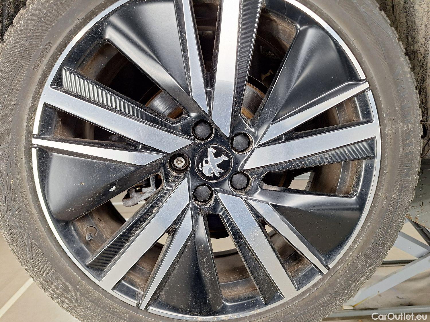  Peugeot  5008 Peugeot,  FL'20, Peugeot  1.2 PureTech 96kW S&S EAT8 GT Pack 5d #3