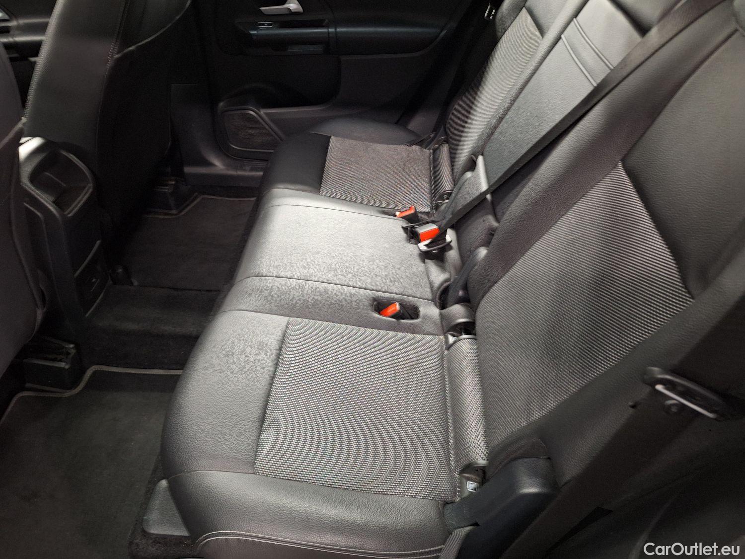  Mercedes  GLB Mercedes,  '19, Mercedes-Benz   200 d Business Solution 5d #50