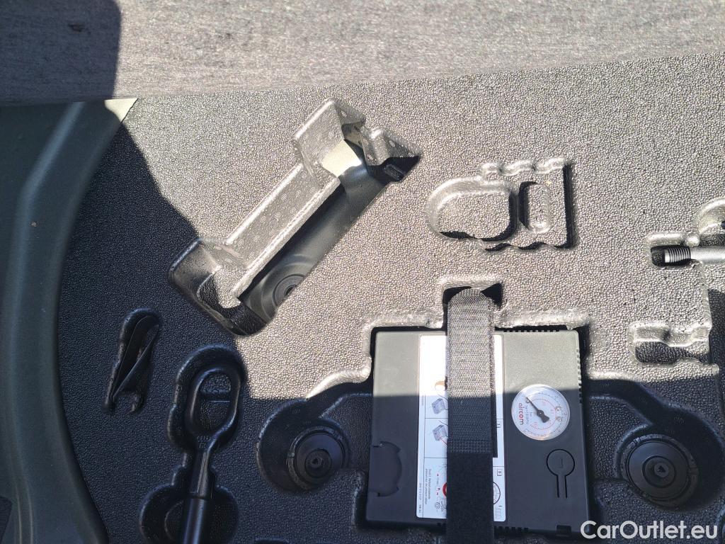  Audi  Q3 AUDI  / 2018 / 5P / todoterreno S line 35 TDI 110kW (150CV) S tronic #15