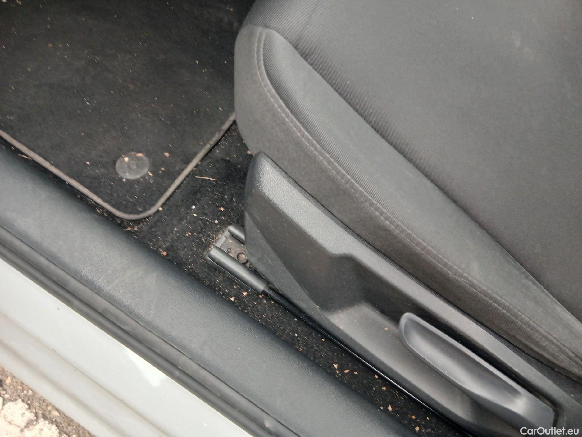  Audi  A1 Sportback AUDI  Advanced 25 TFSI 70kW (95CV) (CX) #3