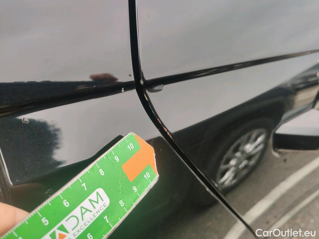  Audi  A4 AUDI  / 2019 / 5P / familiar Avant S line 35 TDI 120kW S tronic #11