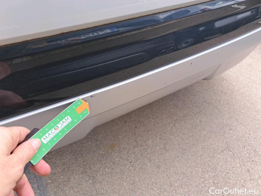  Audi  Q2 AUDI  / 2016 / 5P / todoterreno Design 30 TFSI 85kW (116CV) #4