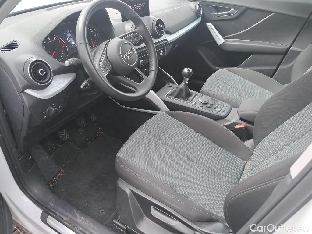  Audi  Q2 AUDI  / 2016 / 5P / todoterreno Design 30 TFSI 85kW (116CV) #8