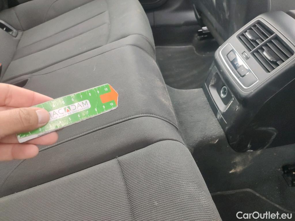  Audi  A4 AUDI  / 2019 / 5P / familiar Avant S line 35 TDI 120kW S tronic #14