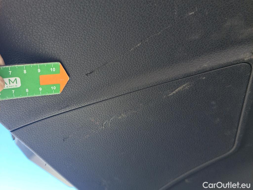  Audi  Q3 AUDI  / 2018 / 5P / todoterreno S line 35 TDI 110kW (150CV) S tronic #23