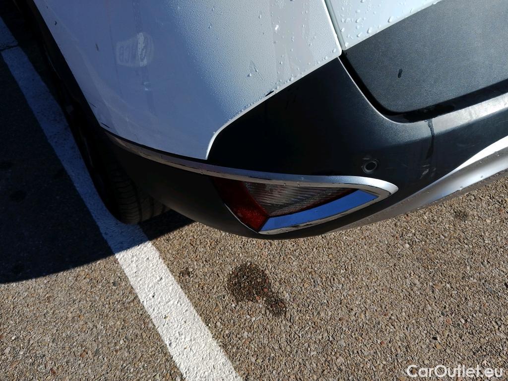  KIA  Sportage KIA  / 2022 / 5P / todoterreno 1.6 T-GDi HEV 171kW (230CV) Drive 4X2 #49