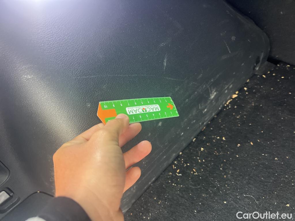  KIA  Sportage KIA  / 2022 / 5P / todoterreno 1.6 CRDi MHEV 136CV GT-line 4X2 DCT #20