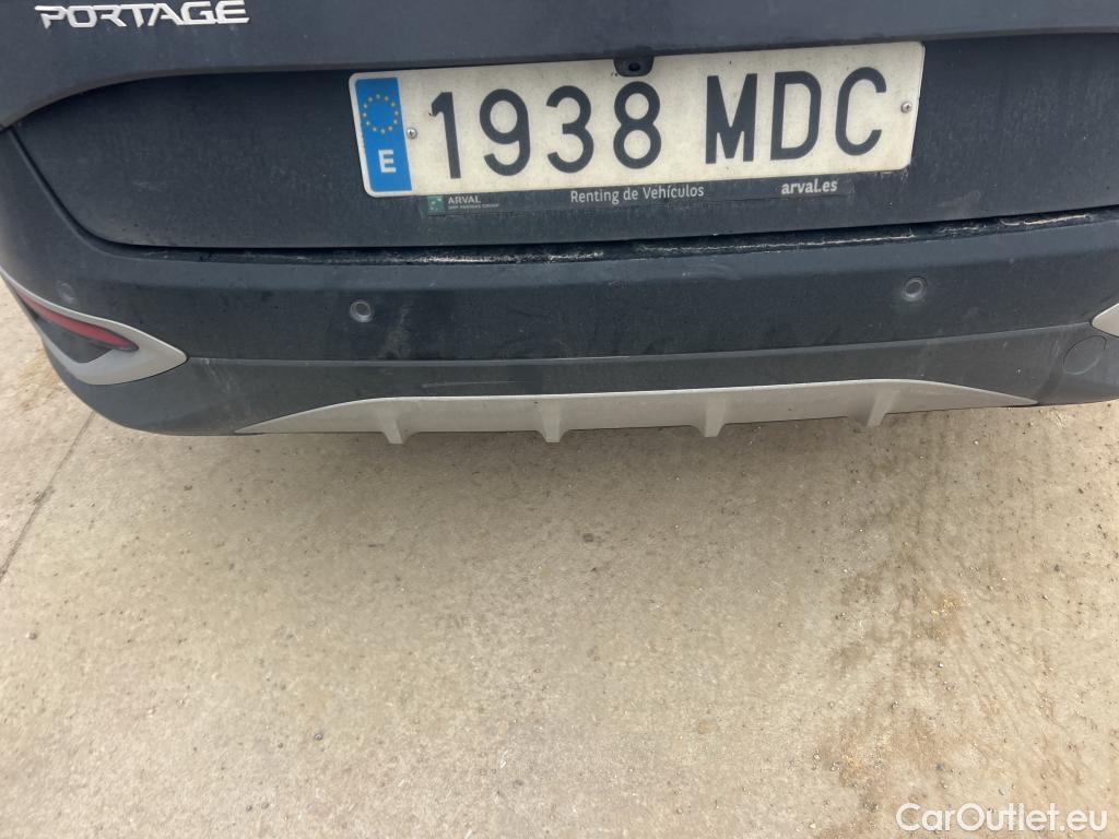  KIA  Sportage KIA  / 2022 / 5P / todoterreno 1.6 CRDi MHEV 136CV GT-line 4X2 DCT #26