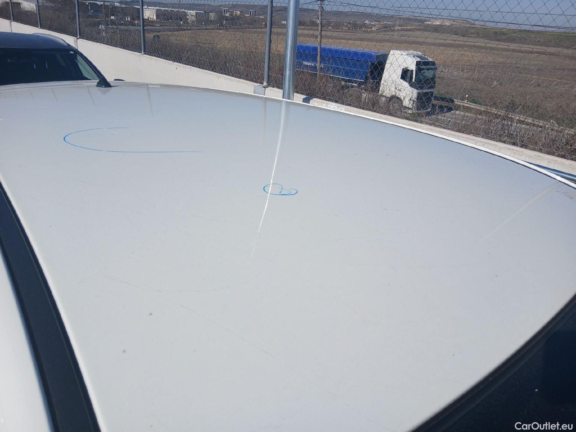  Nissan  Qashqai NISSAN  / 2017 / 5P / todoterreno dCi 96 kW (130 CV) 4x4-i VISIA #34