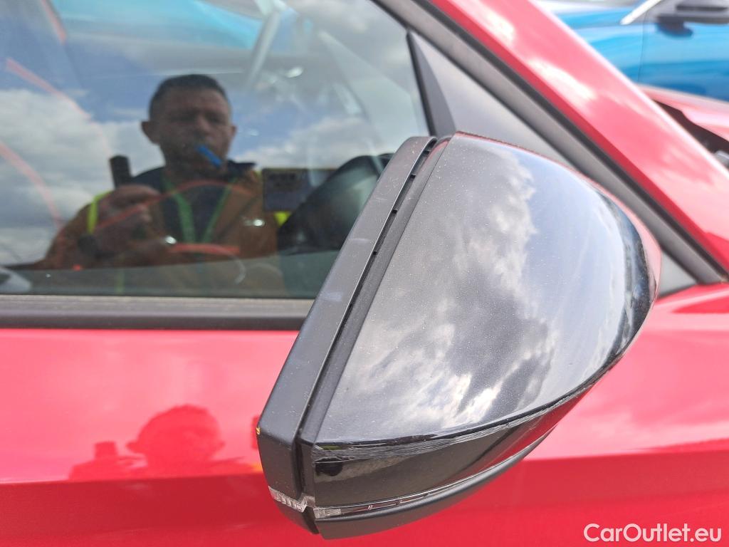  Skoda  KAMIQ SKODA  / 2019 / 5P / todoterreno 1.5 TSI 110kW (150CV) DSG Montecarlo #35