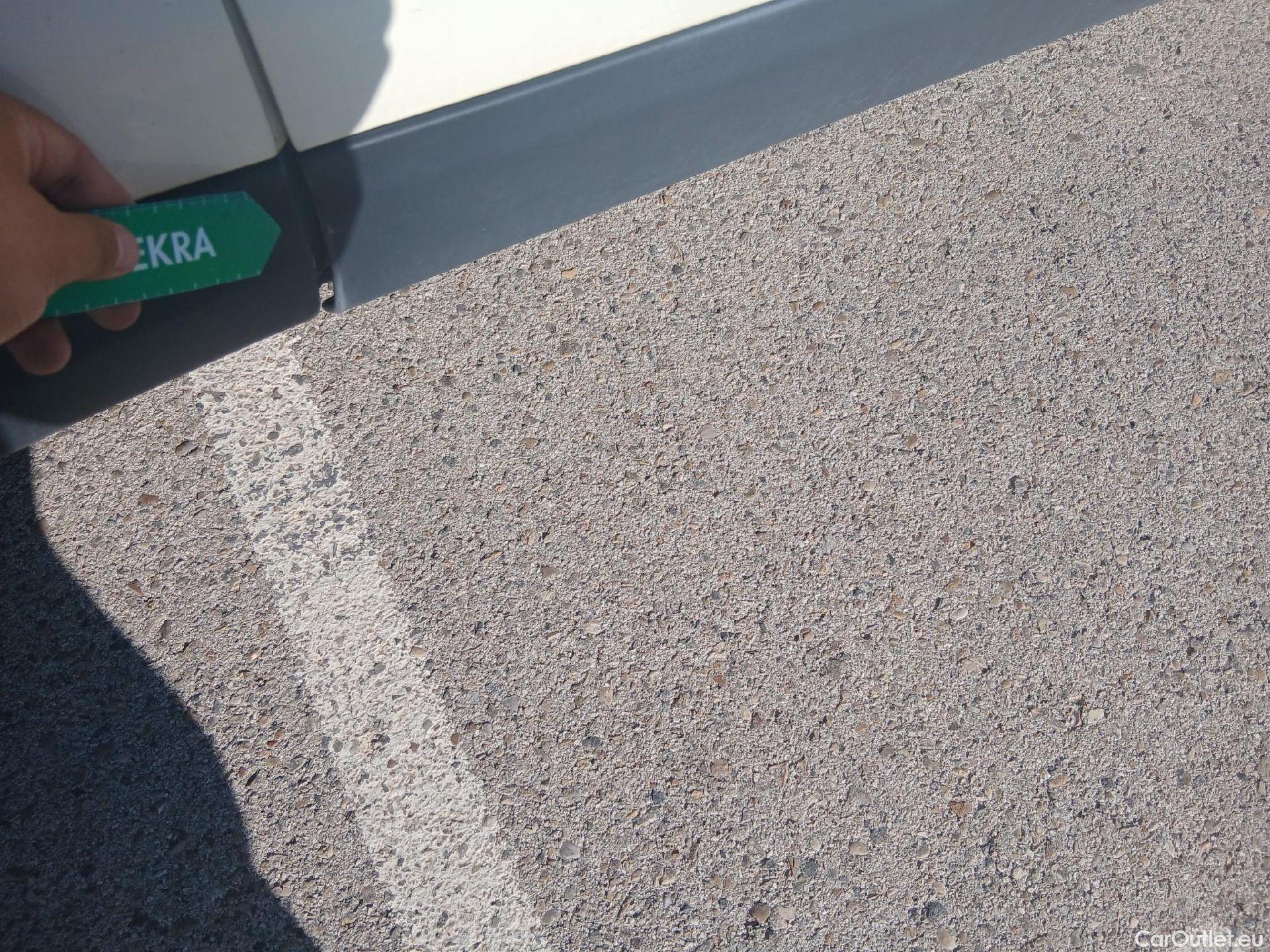  Nissan  Qashqai NISSAN  / 2017 / 5P / todoterreno dCi 96 kW (130 CV) 4x4-i VISIA #28