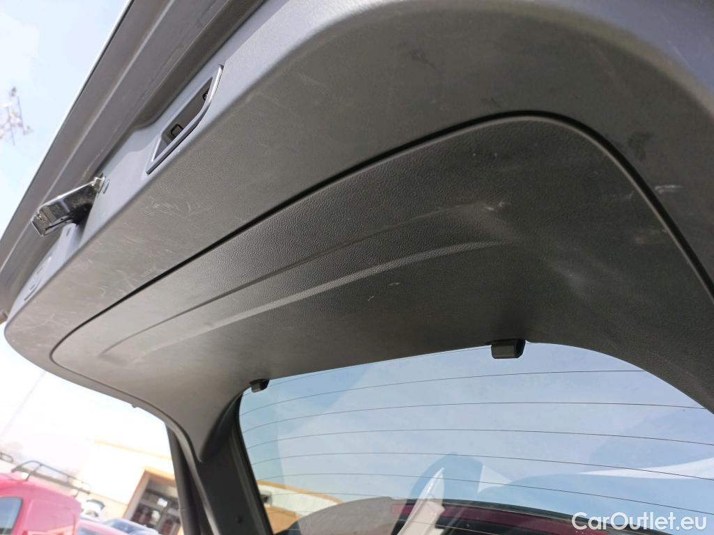  Land Rover  Discovery NISSAN QASHQAI / 2021 / 5P / todoterreno DIG-T 103kW N-Connecta (Skyline Pack) #25