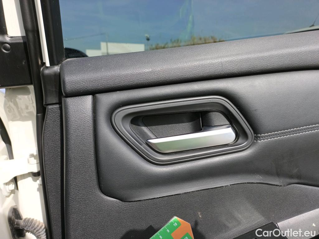  Land Rover  Discovery NISSAN QASHQAI / 2021 / 5P / todoterreno DIG-T 103kW N-Connecta (Skyline Pack) #36