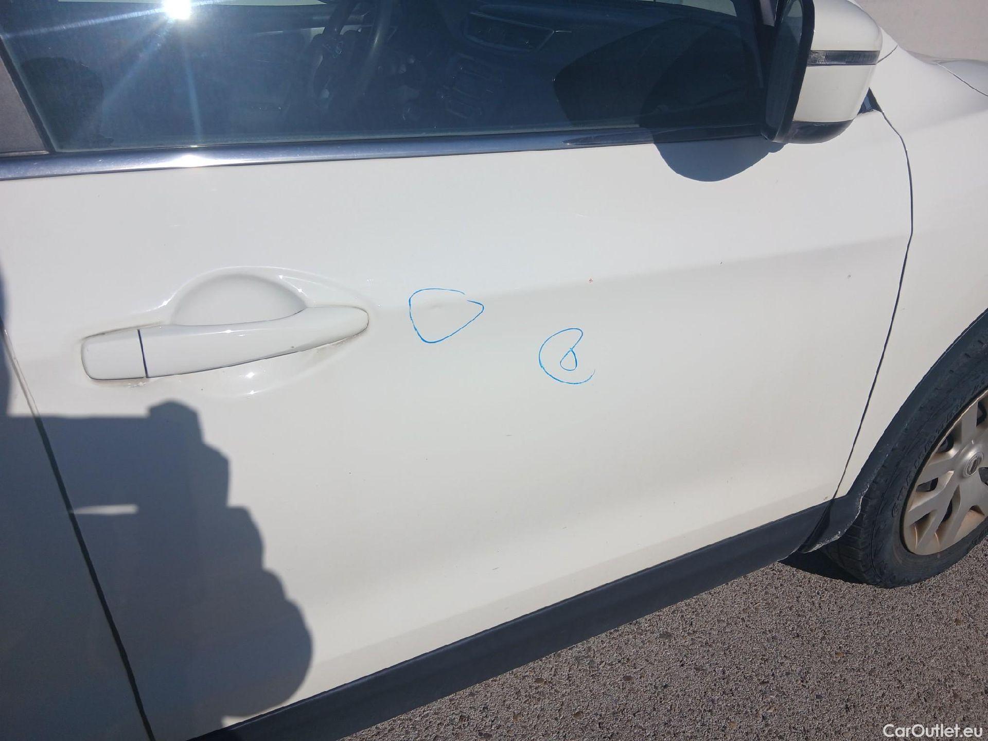  Nissan  Qashqai NISSAN  / 2017 / 5P / todoterreno dCi 96 kW (130 CV) 4x4-i VISIA #25