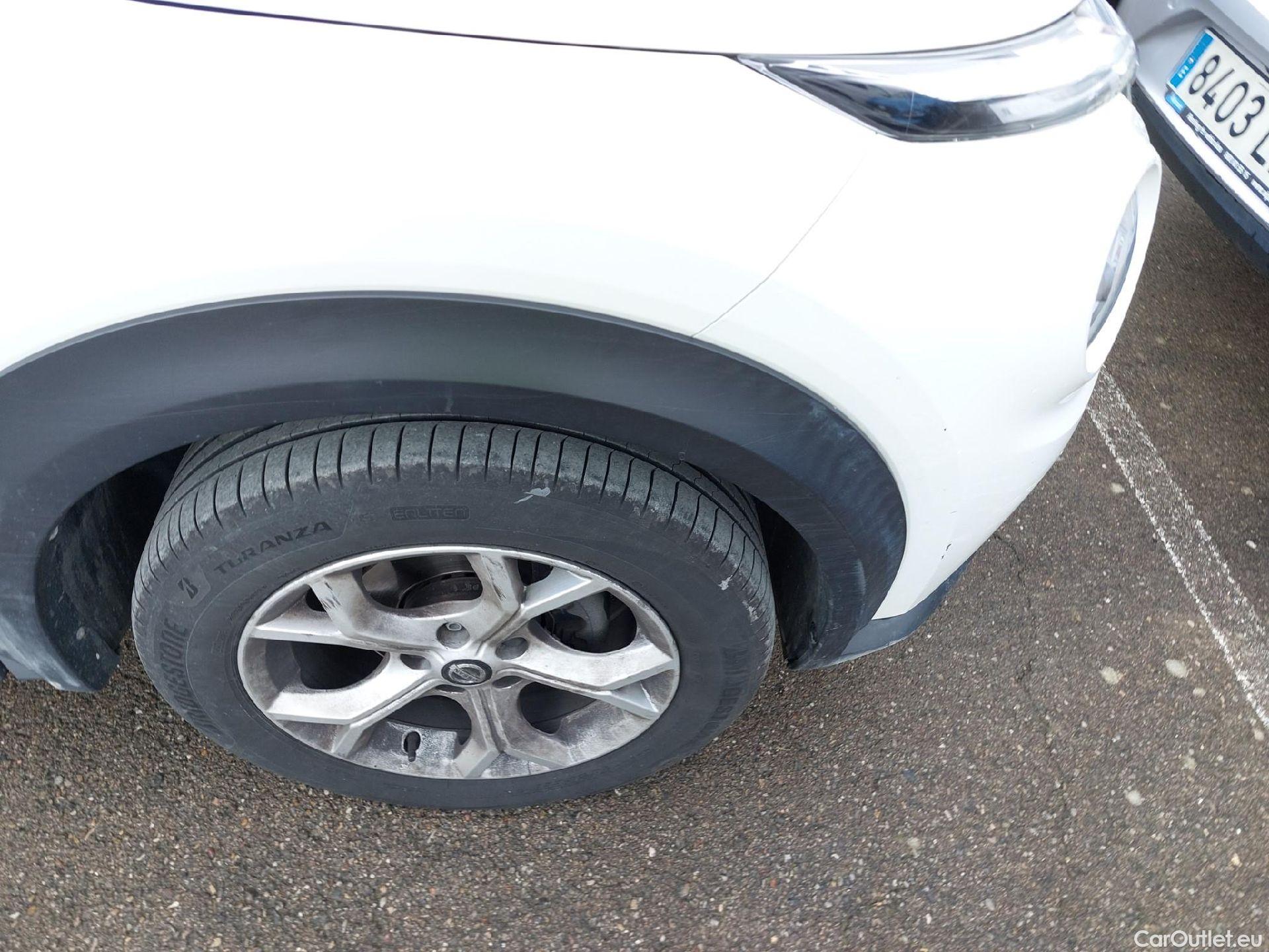  Nissan  Juke NISSAN  / 2019 / 5P / crossover DIG-T 84 kW (114 CV) DCT 7 V N-Connecta (AC) #22