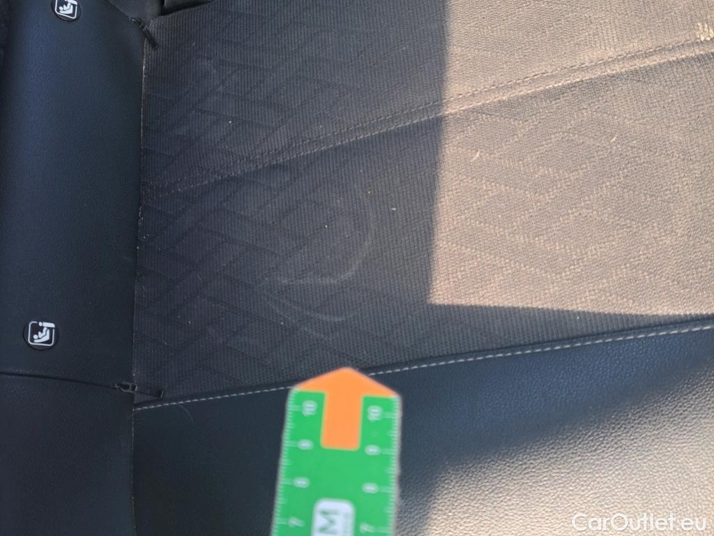  Opel  Corsa OPEL  1.2T XHL 74kW (100CV) Elegance #37