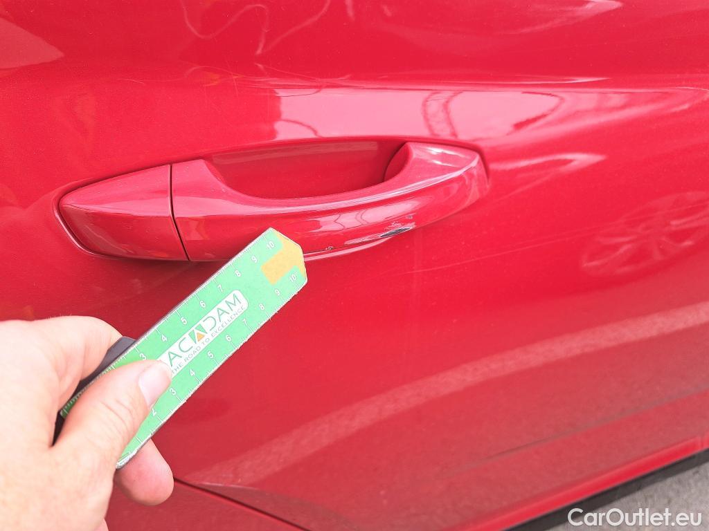  Skoda  KAMIQ SKODA  / 2019 / 5P / todoterreno 1.5 TSI 110kW (150CV) DSG Montecarlo #42