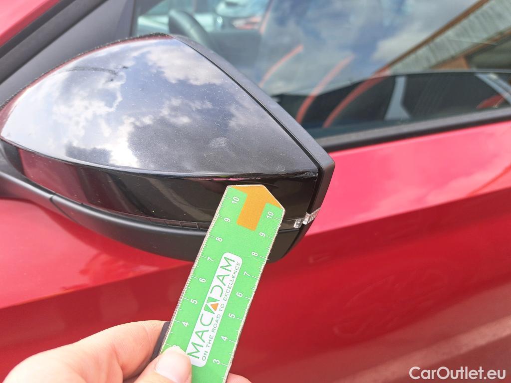  Skoda  KAMIQ SKODA  / 2019 / 5P / todoterreno 1.5 TSI 110kW (150CV) DSG Montecarlo #38