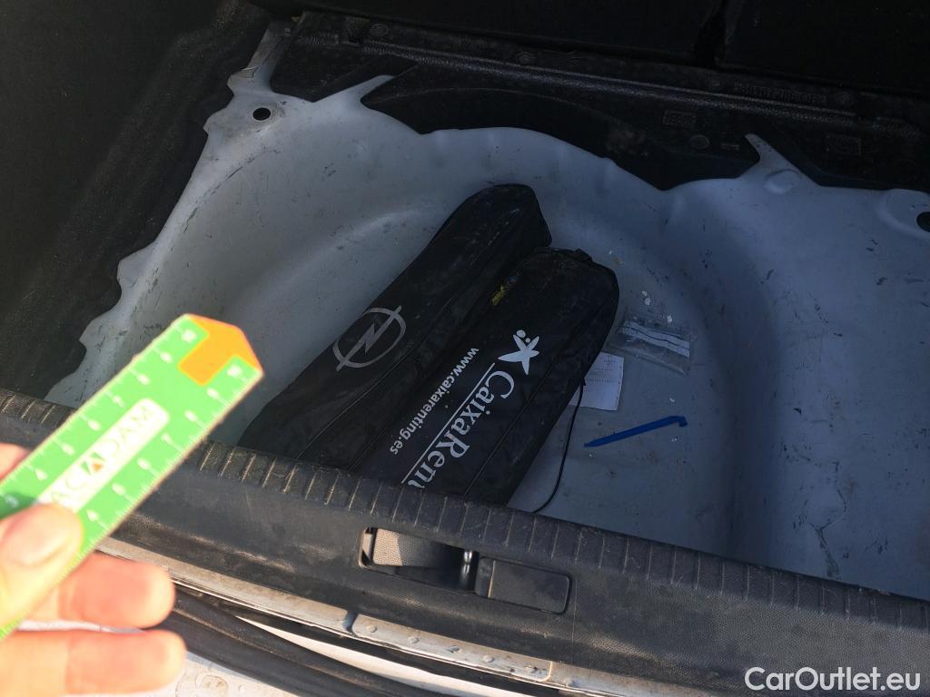  Opel  Corsa OPEL  1.2T XHL 74kW (100CV) Elegance #19