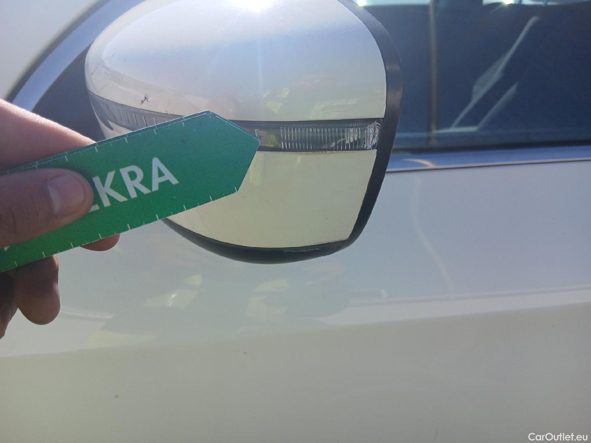  Nissan  Qashqai NISSAN  / 2017 / 5P / todoterreno dCi 96 kW (130 CV) 4x4-i VISIA #14