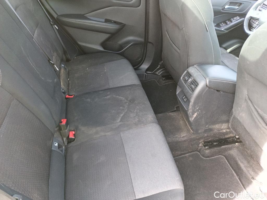  Land Rover  Discovery NISSAN QASHQAI / 2021 / 5P / todoterreno DIG-T 103kW N-Connecta (Skyline Pack) #17