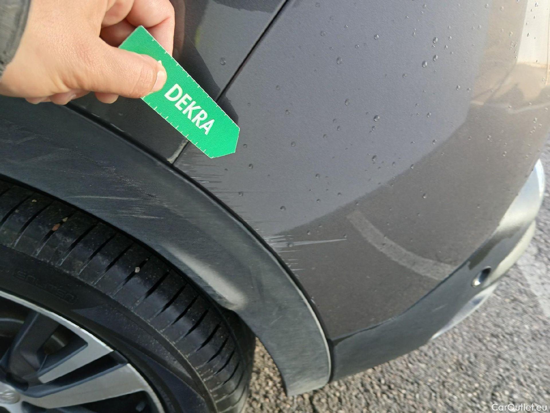  Peugeot  3008 PEUGEOT  / 2020 / 5P / todoterreno 1.2 PureTech 96KW S&S Allure Pack #21