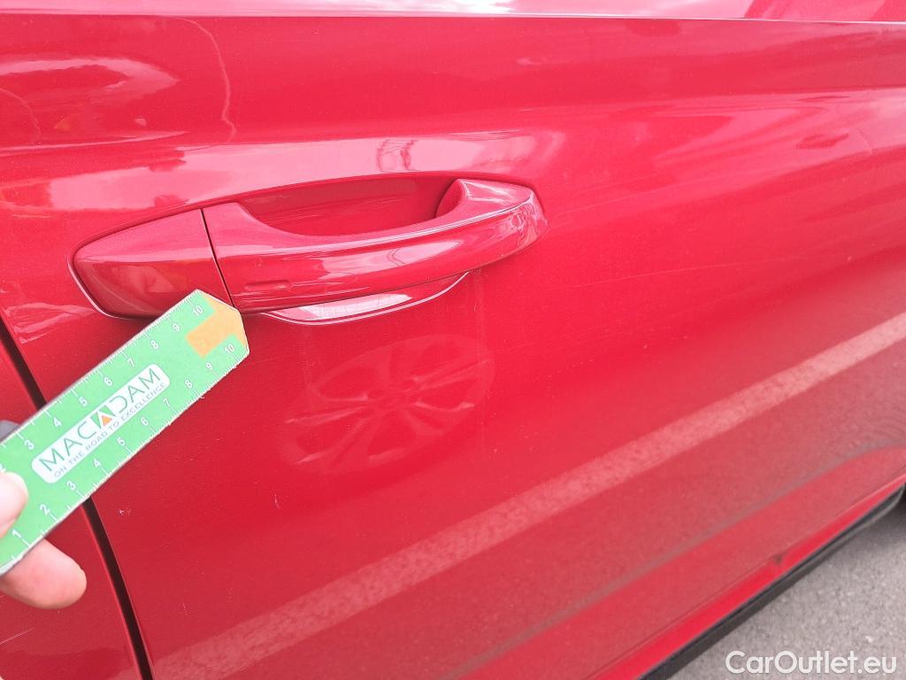  Skoda  KAMIQ SKODA  / 2019 / 5P / todoterreno 1.5 TSI 110kW (150CV) DSG Montecarlo #46