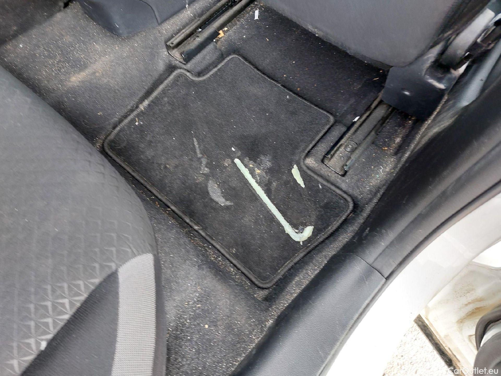  Nissan  Juke NISSAN  / 2019 / 5P / crossover DIG-T 84 kW (114 CV) DCT 7 V N-Connecta (AC) #1