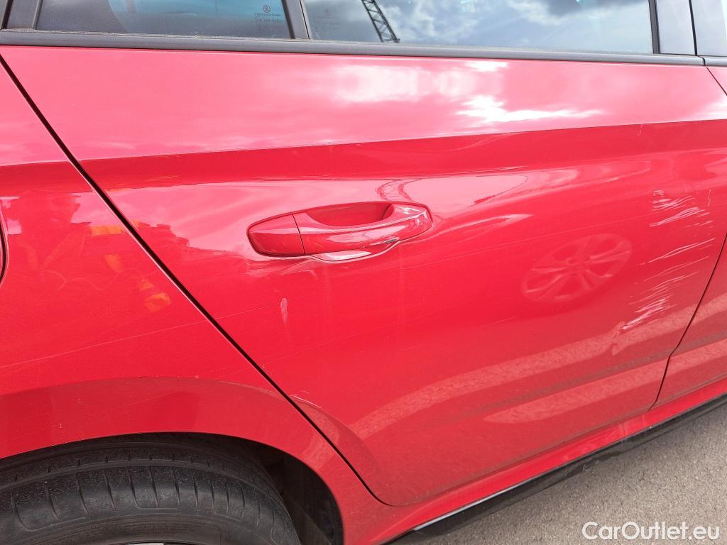  Skoda  KAMIQ SKODA  / 2019 / 5P / todoterreno 1.5 TSI 110kW (150CV) DSG Montecarlo #41