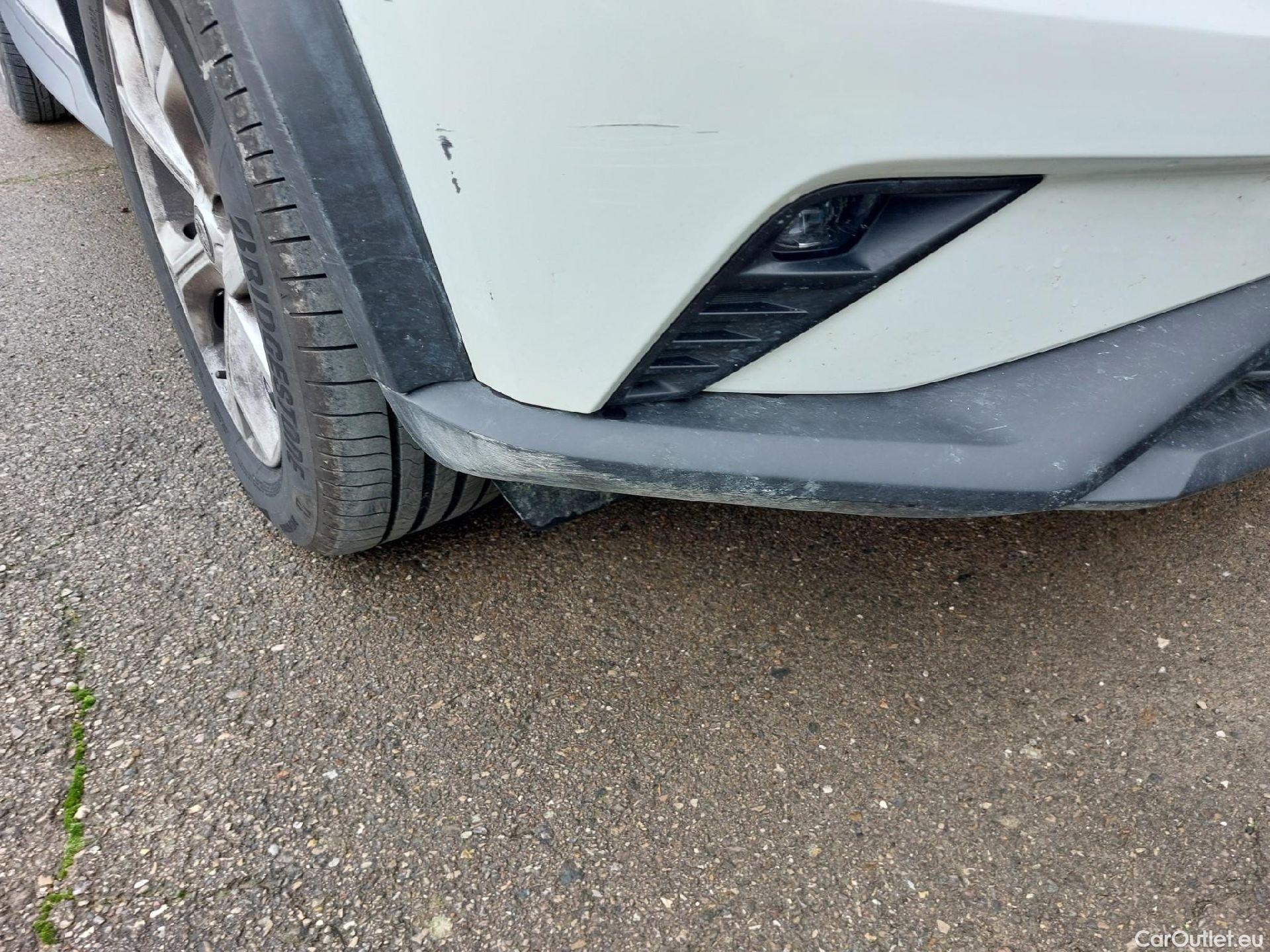  Nissan  Juke NISSAN  / 2019 / 5P / crossover DIG-T 84 kW (114 CV) DCT 7 V N-Connecta (AC) #10