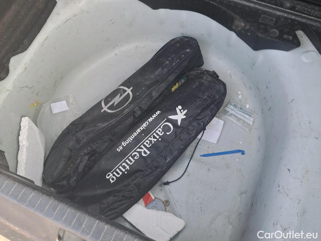  Opel  Corsa OPEL  1.2T XHL 74kW (100CV) Elegance #30