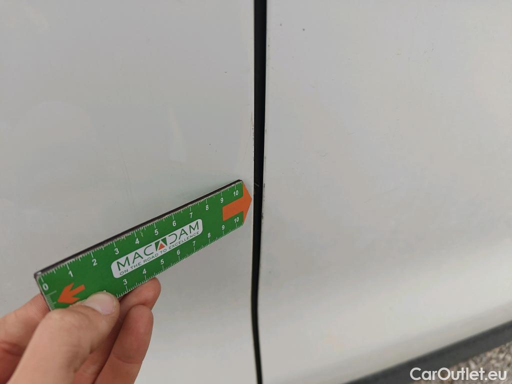  Citroen  Jumpy CITROEN  / 2016 / 4P / furgón Talla XL BlueHDi 120 S&S 6v Control #75