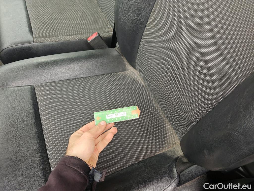  Citroen  Jumpy CITROEN  / 2016 / 4P / furgón Talla XL BlueHDi 120 S&S 6v Control #62