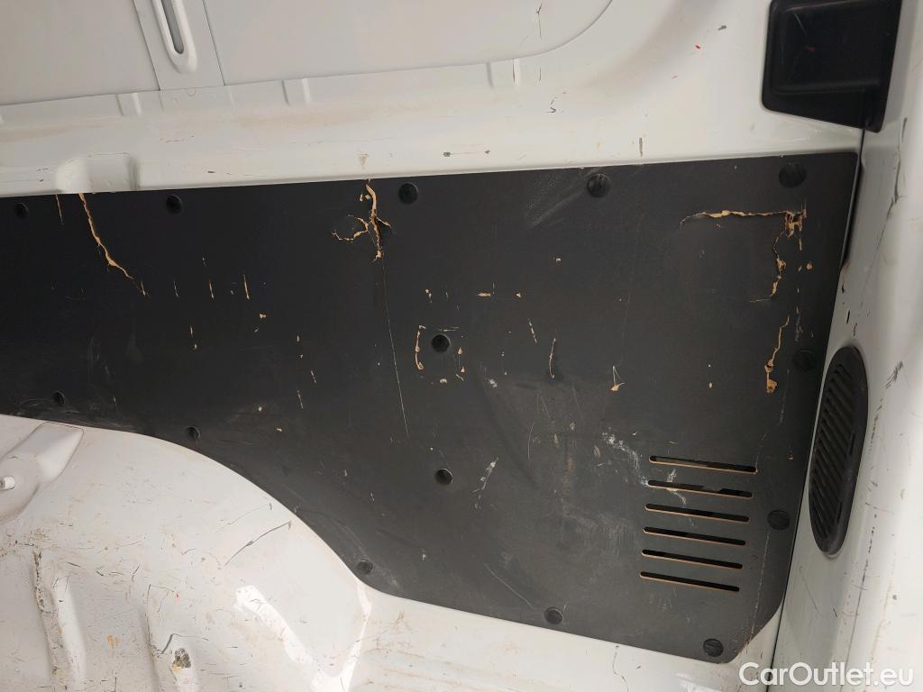  Citroen  Jumpy CITROEN  / 2016 / 4P / furgón Talla XL BlueHDi 120 S&S 6v Control #54