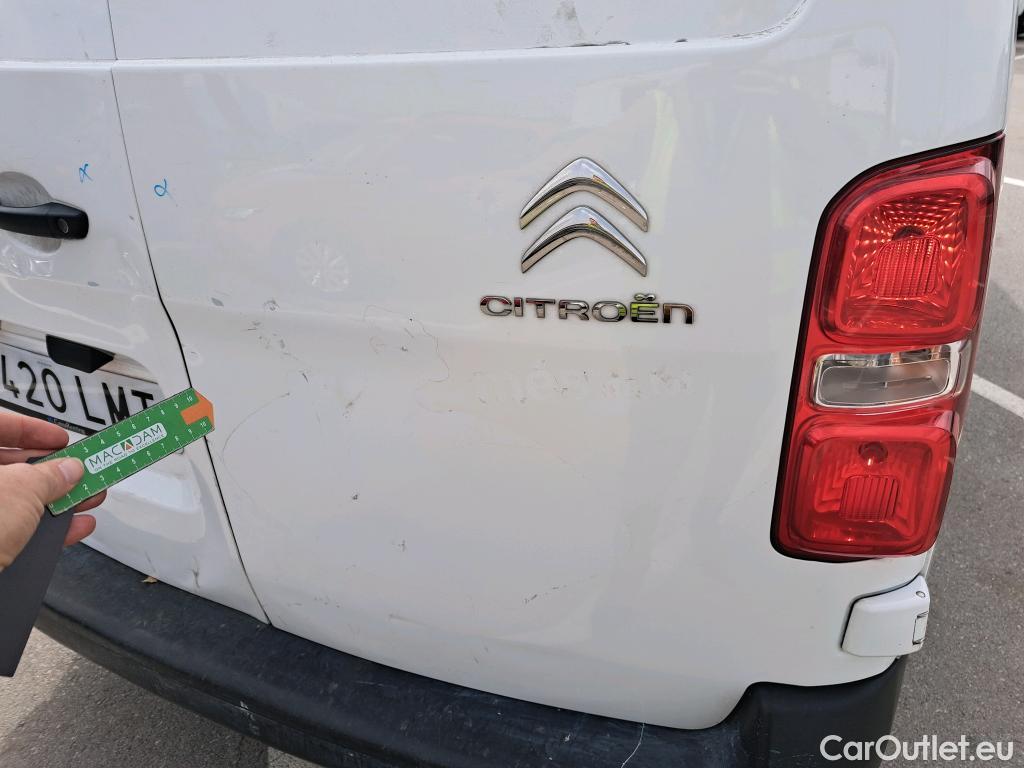  Citroen  Jumpy CITROEN  / 2016 / 4P / furgón Talla M BlueHDi 100 S&S 6v Control #18