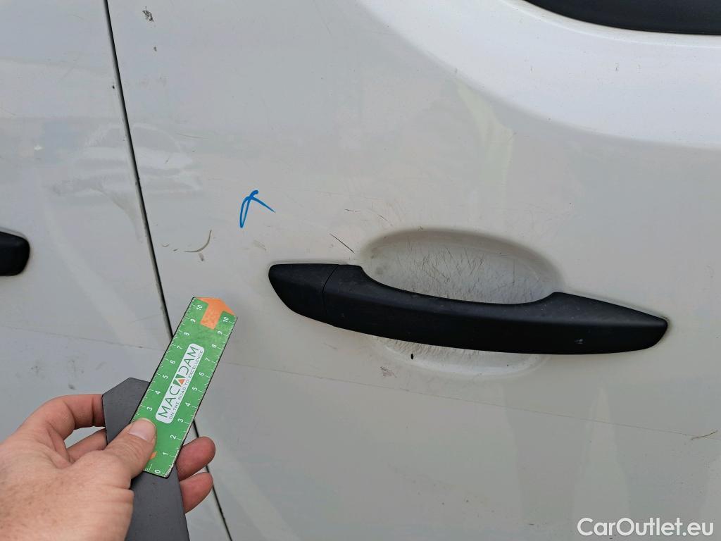  Citroen  Jumpy CITROEN  / 2016 / 4P / furgón Talla M BlueHDi 100 S&S 6v Control #28