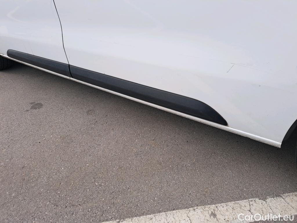  Citroen  Jumpy CITROEN  / 2016 / 4P / furgón Talla M BlueHDi 100 S&S 6v Control #62