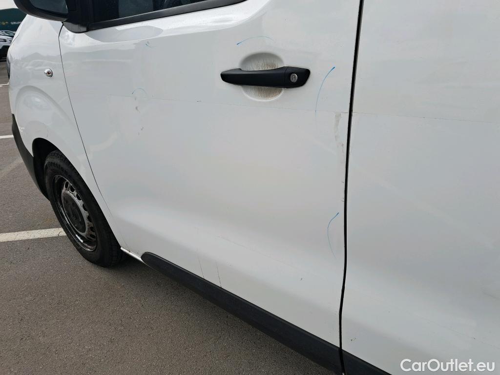  Citroen  Jumpy CITROEN  / 2016 / 4P / furgón Talla M BlueHDi 100 S&S 6v Control #29