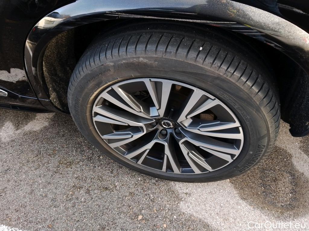  Volvo  XC90 VOLVO  / 2019 / 5P / todoterreno 2.0 T8 AWD Recharge Inscription Auto #3