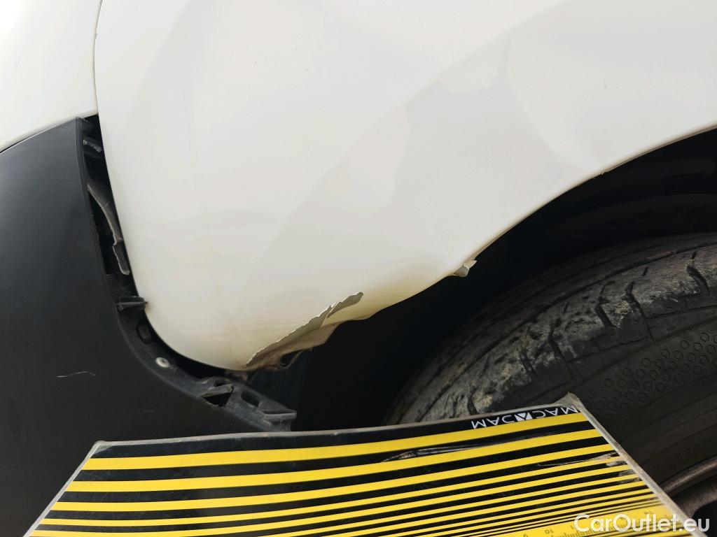  Citroen  Jumpy CITROEN  / 2016 / 4P / furgón Talla XL BlueHDi 120 S&S 6v Control #29