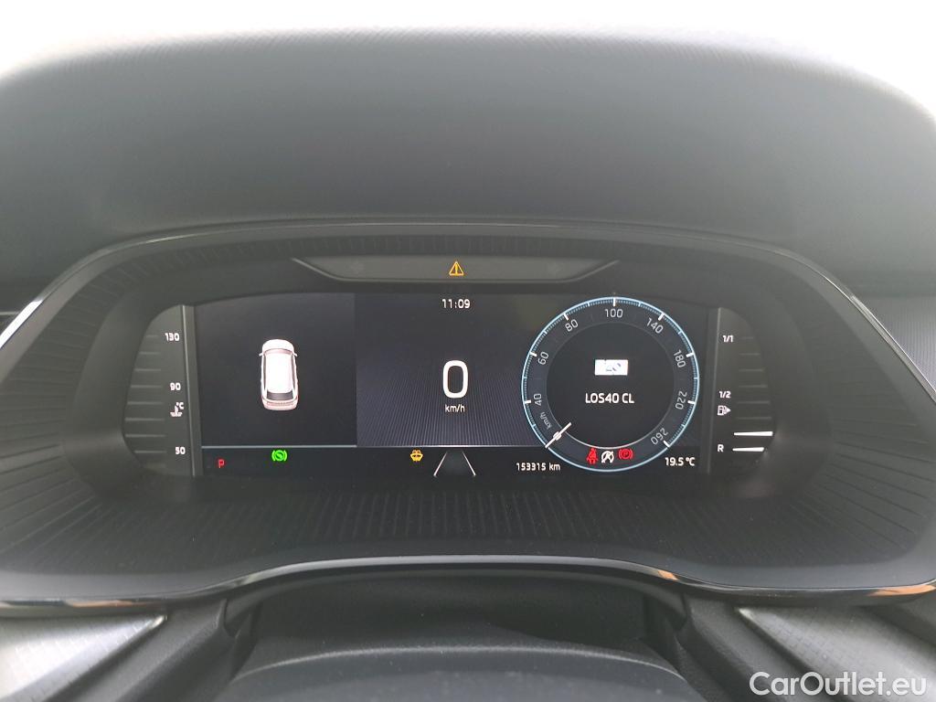  Skoda  Octavia SKODA  / 2020 / 5P / familiar Combi 2.0 TDI 110kW(150CV) DSG Ambition #19