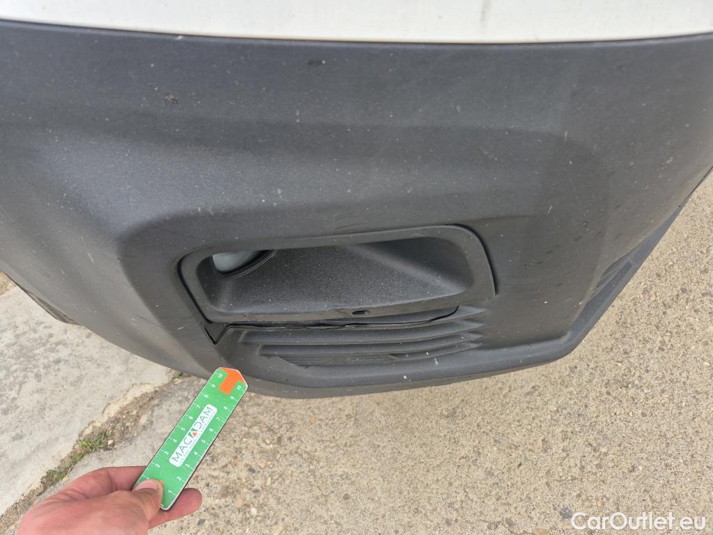  Citroen  Berlingo CITROEN  / 2018 / 3P / furgón derivado de turismo Talla M BlueHDi 100 CONTROL #2