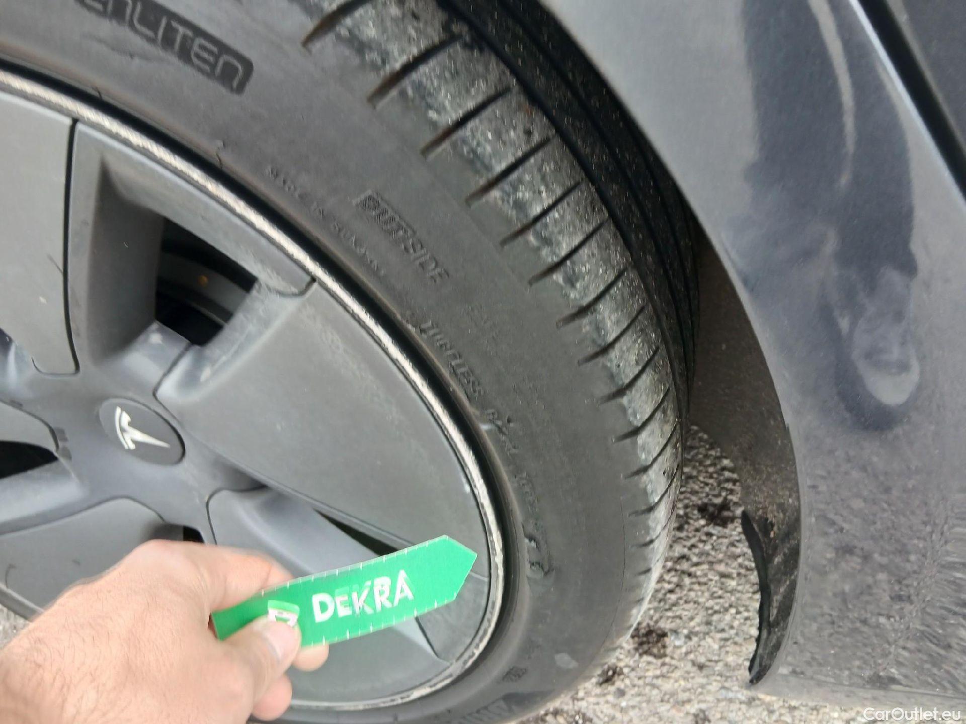  Tesla  Model 3 TESLA  / 2018 / 4P / sedán Gran Autonomía 4WD #19