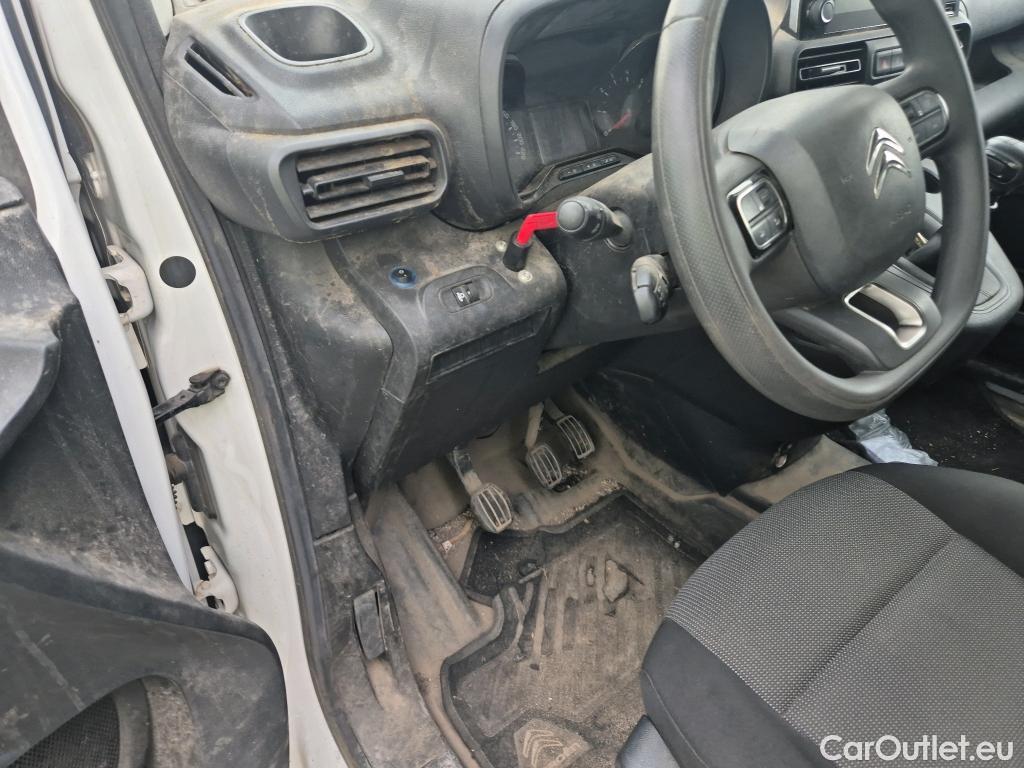  Citroen  Berlingo CITROEN  / 2018 / 3P / furgón derivado de turismo Talla M BlueHDi 100 CONTROL #14