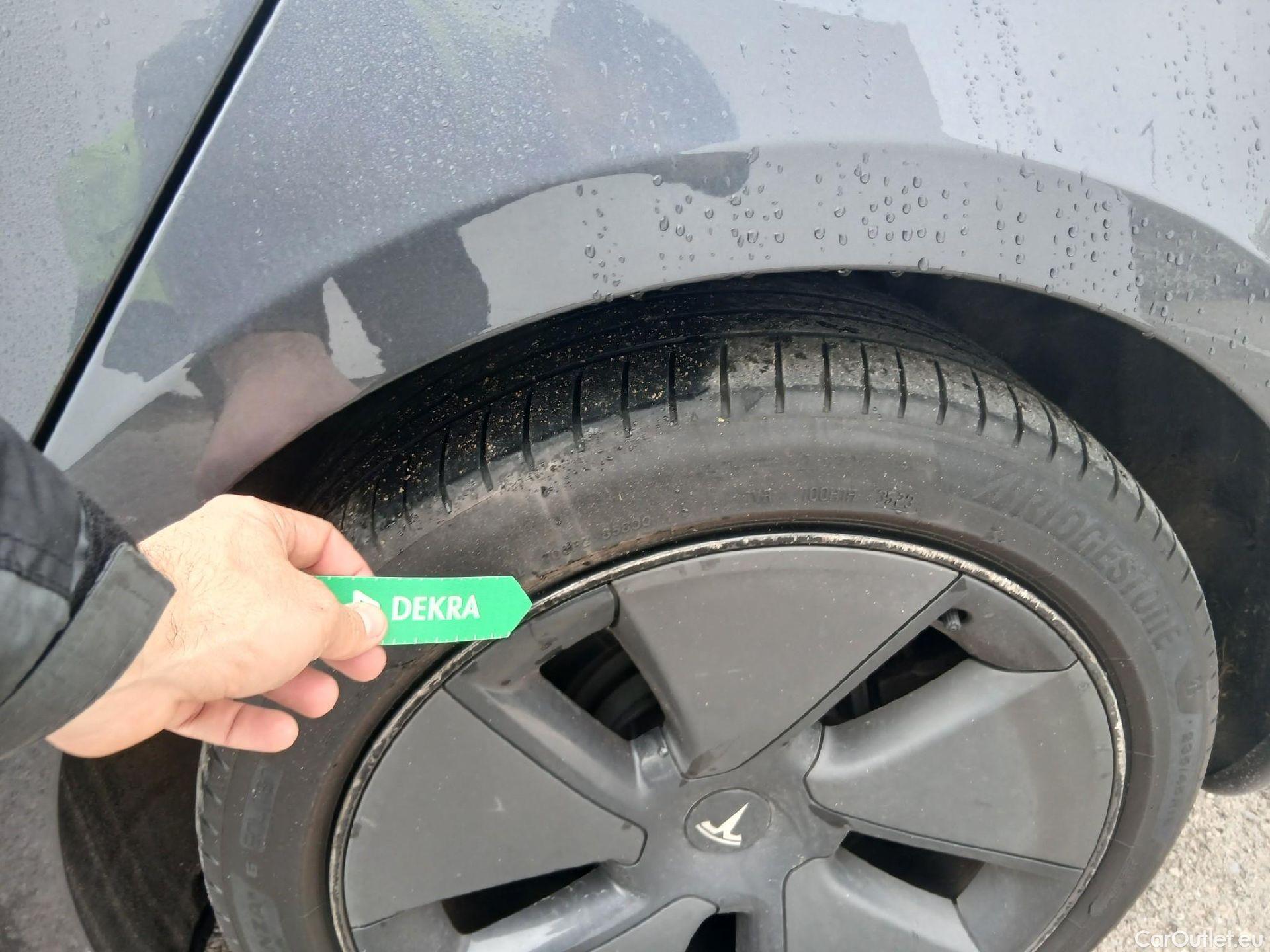  Tesla  Model 3 TESLA  / 2018 / 4P / sedán Gran Autonomía 4WD #10