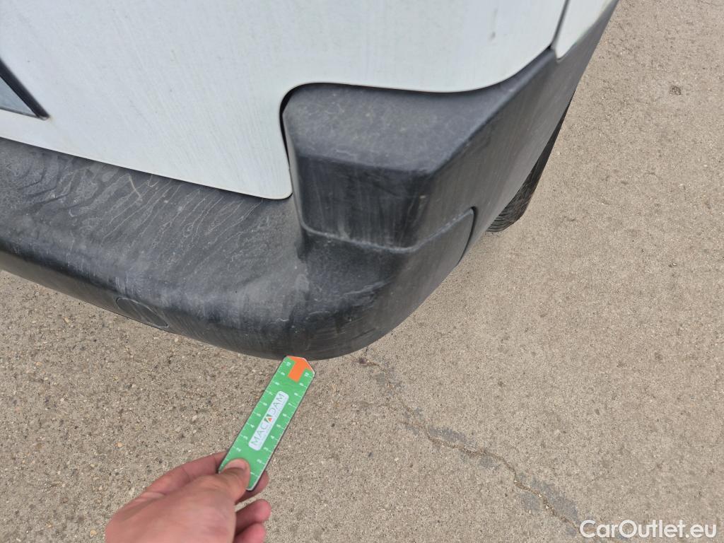  Citroen  Berlingo CITROEN  / 2018 / 3P / furgón derivado de turismo Talla M BlueHDi 100 CONTROL #33