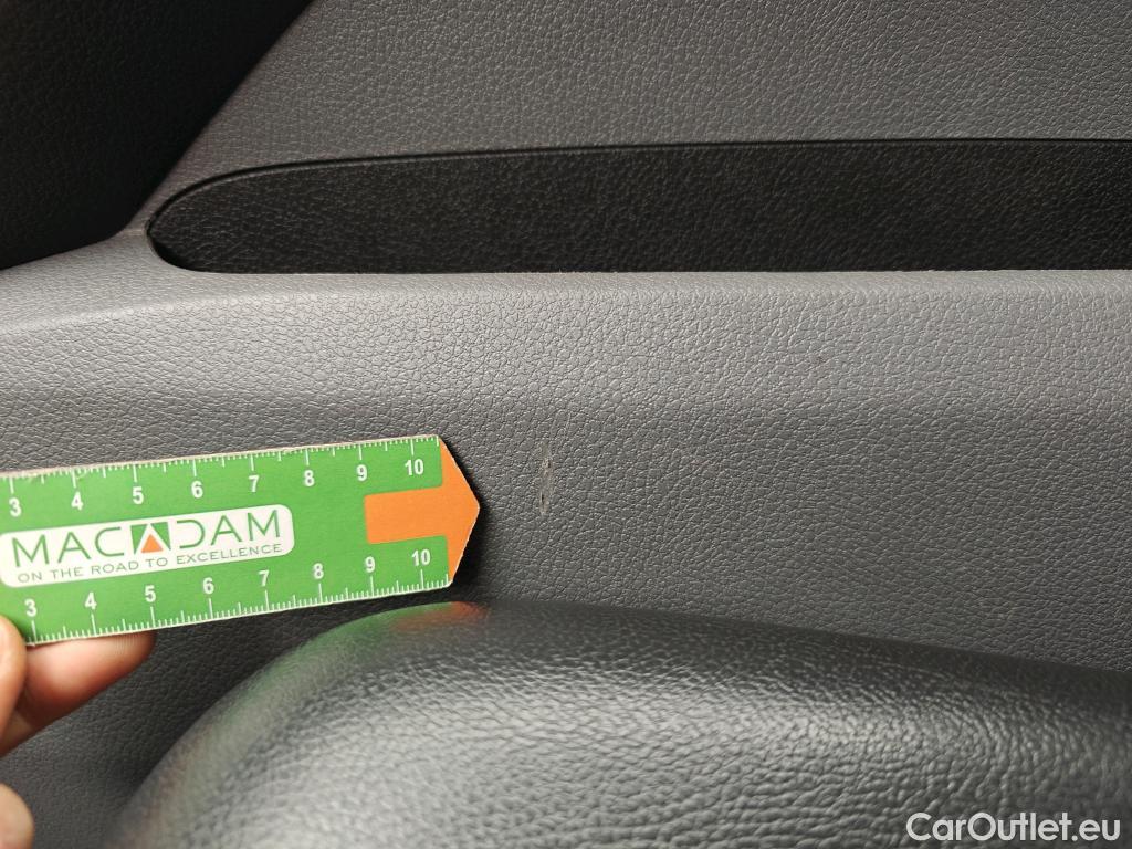  Citroen  Jumpy CITROEN  / 2016 / 4P / furgón Talla XL BlueHDi 120 S&S 6v Control #69